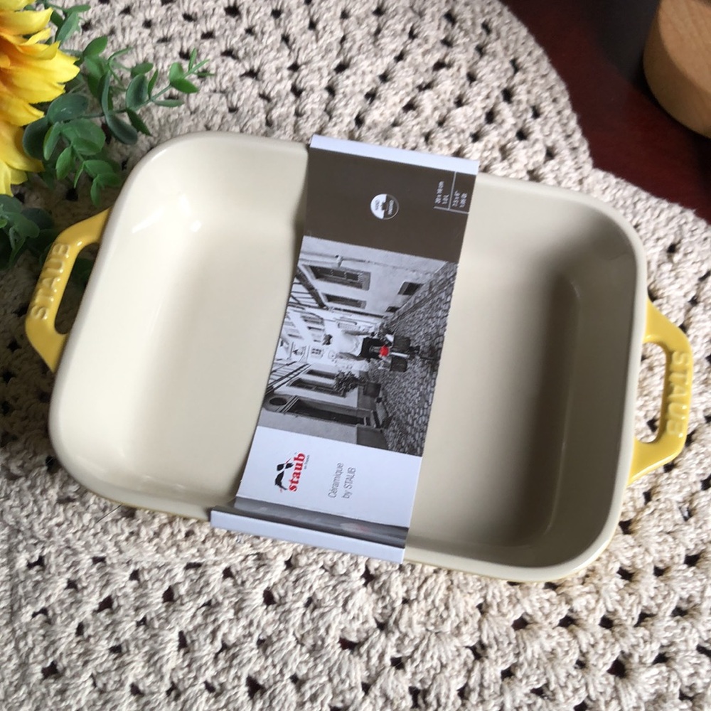 Staub Yellow Rectangular Gratin Ceramic Casserole Dish with Handles - Picture 2 of 11